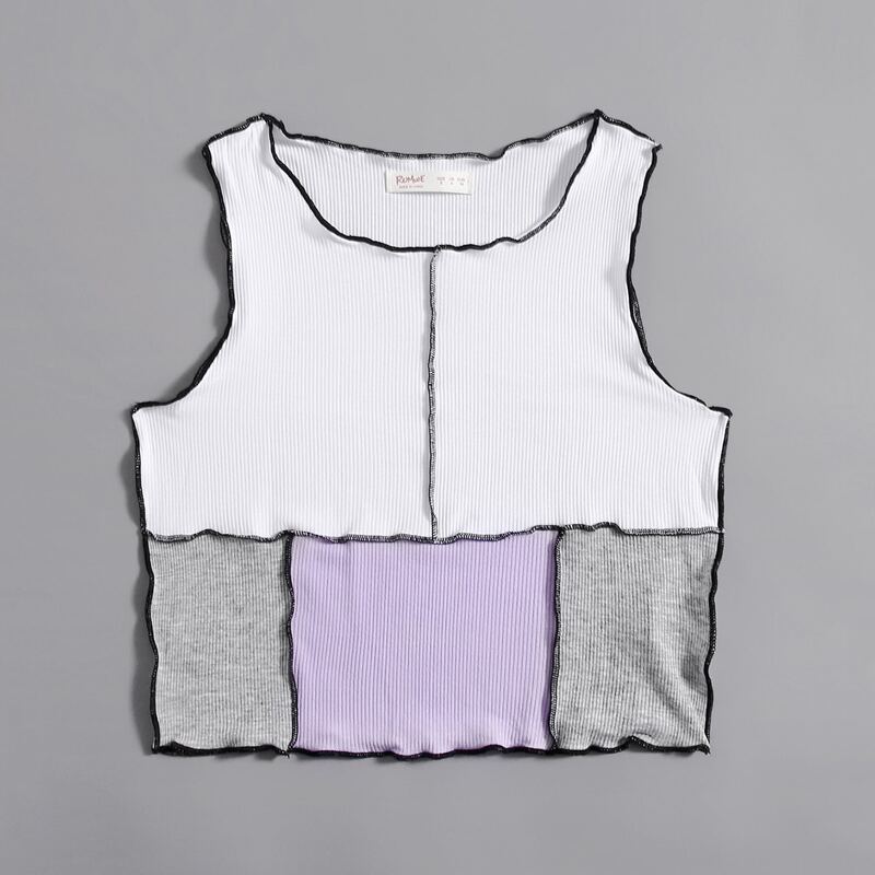

Contrast Binding Spliced Crop Tank, Multicolor