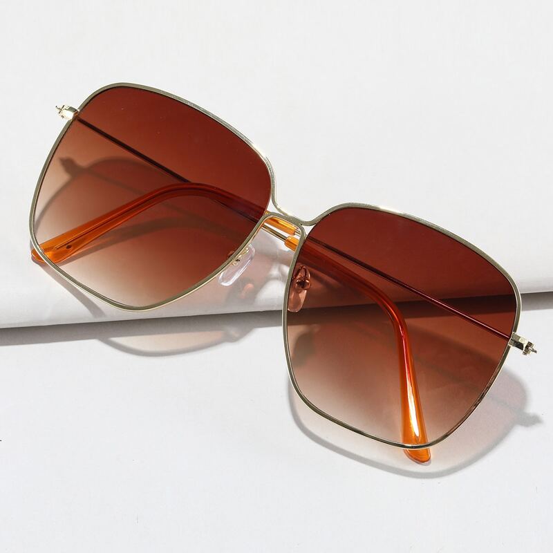 

Metal Square Frame Sunglasses