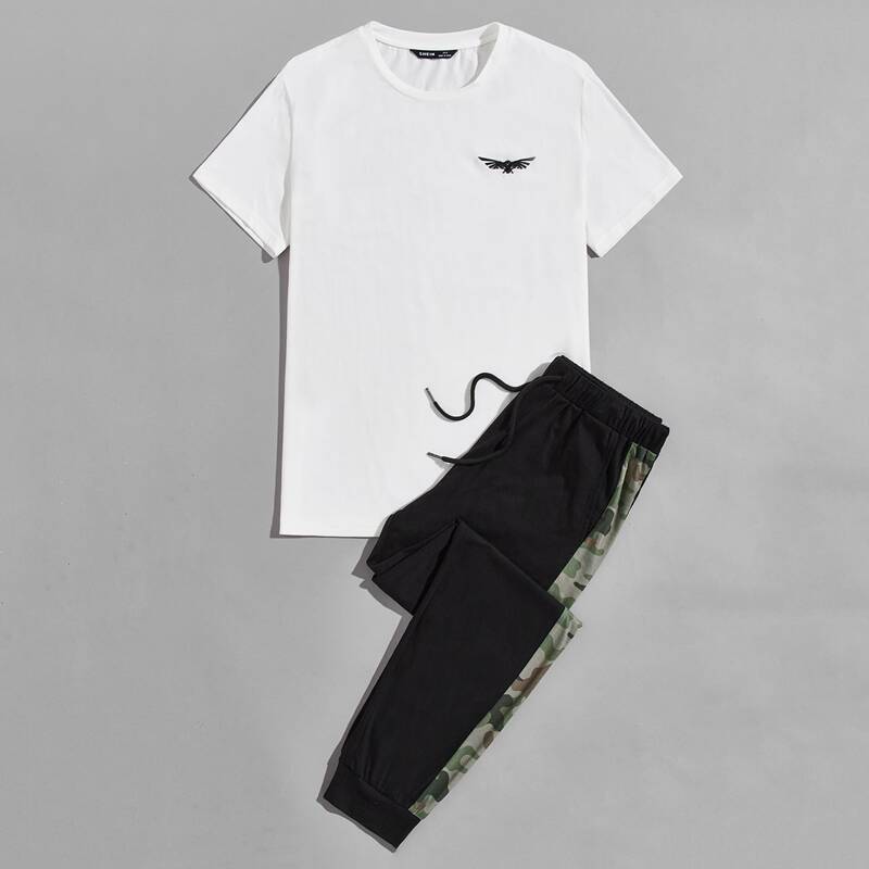 

Guys Animal Embroidered Tee & Camo Drawstring Joggers Set, Black and white