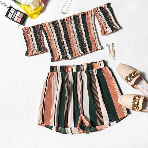 

Off Shoulder Striped Shirred Crop Top & Shorts Set, Multicolor