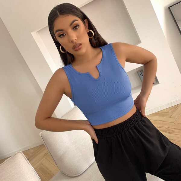 

Notched Neckline Crop Slim Tank Top, Blue