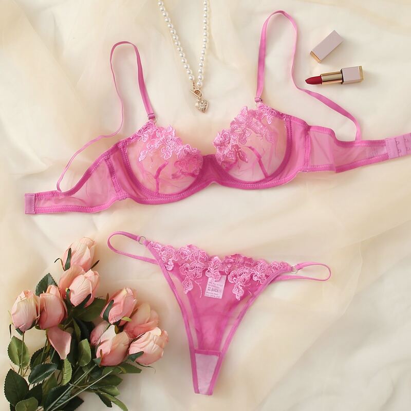 

Floral Embroidery Mesh Underwire Lingerie Set, Pink
