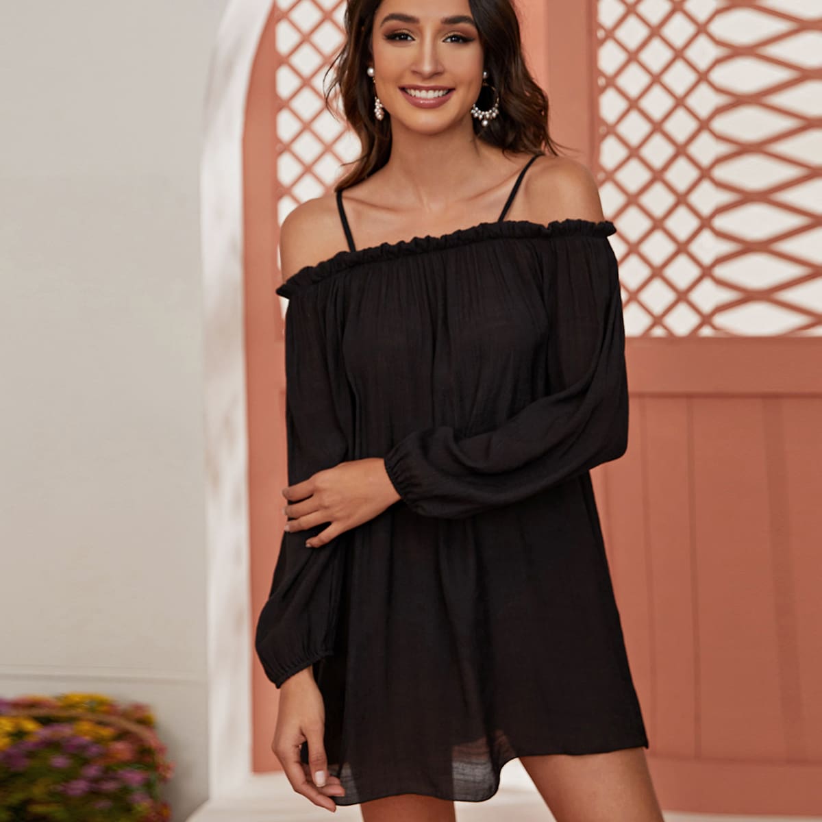 

Cold Shoulder Cover Up, Black