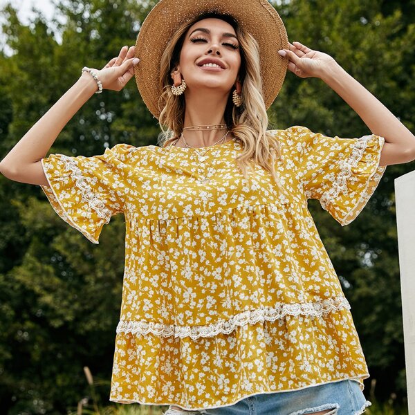 

Contrast Lace Ditsy Floral Blouse, Yellow
