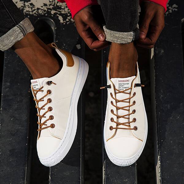 

Men Low Top Skate Shoes, Brown