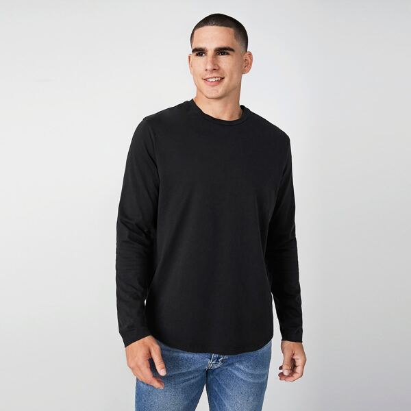 

Men Solid Form Fitting Tee, Black