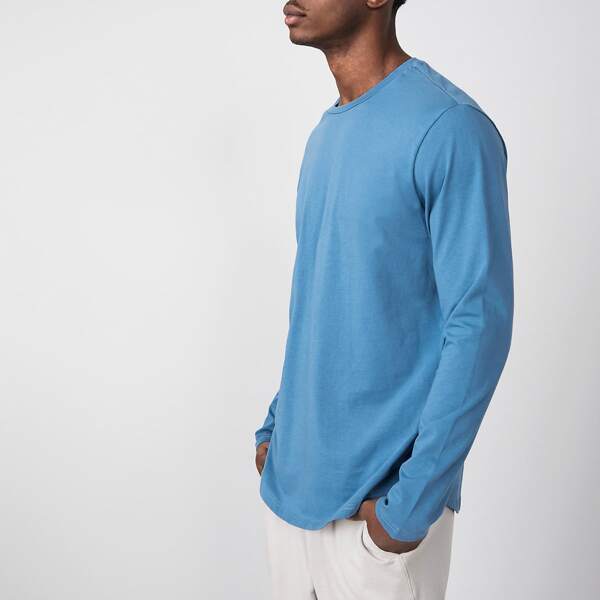 

Men Round Neck Solid Tee, Dusty blue