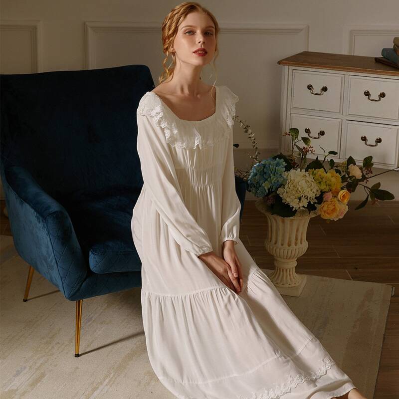 

Contrast Lace Ruffle Hem Night Dress, White