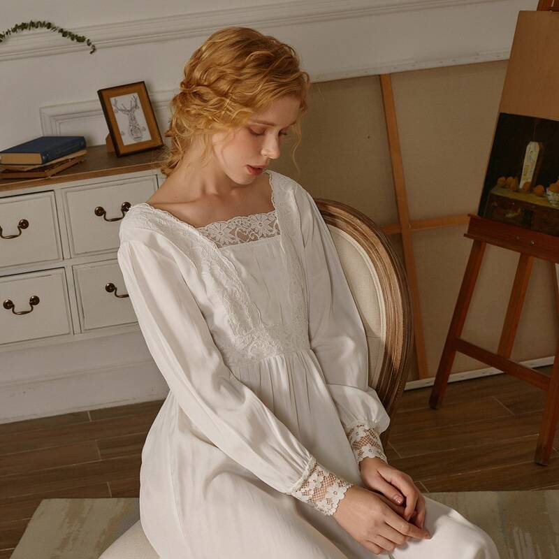 

Contrast Lace Trim Square Neck Nightdress, White