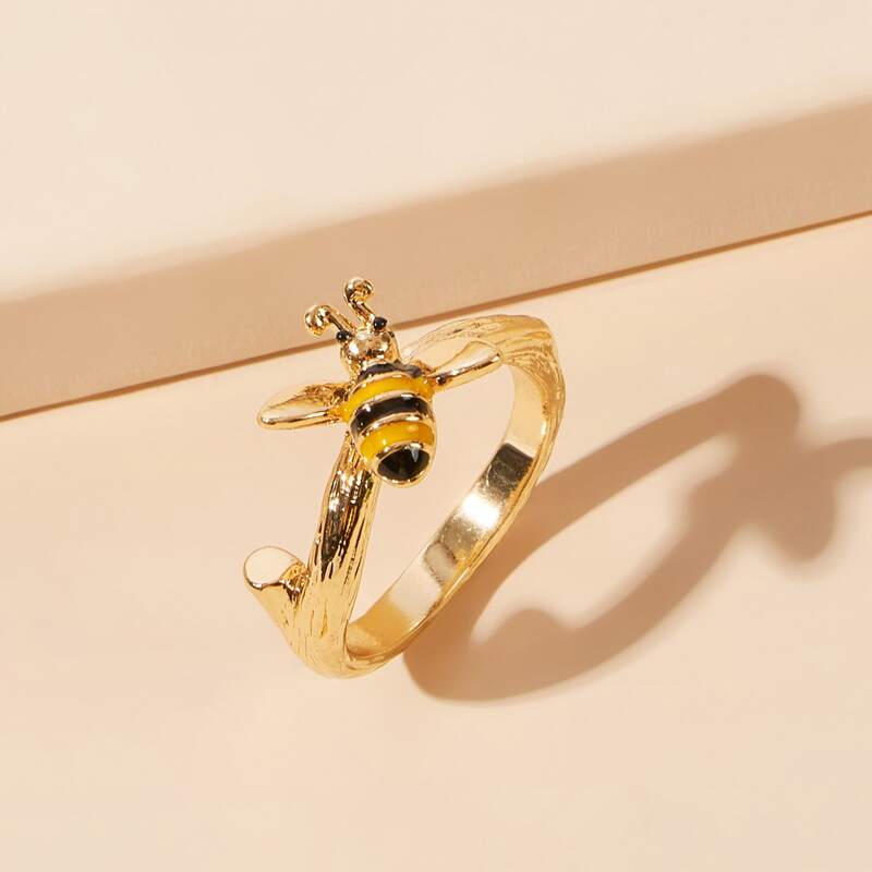 

1pc Bee Ring, Gold