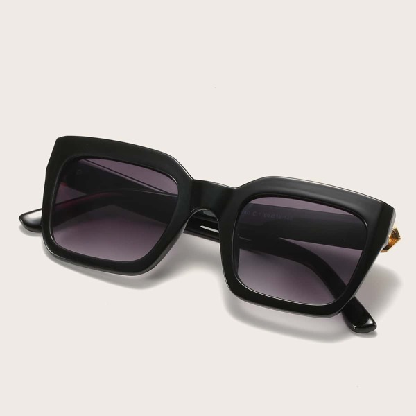 

Square Frame Sunglasses