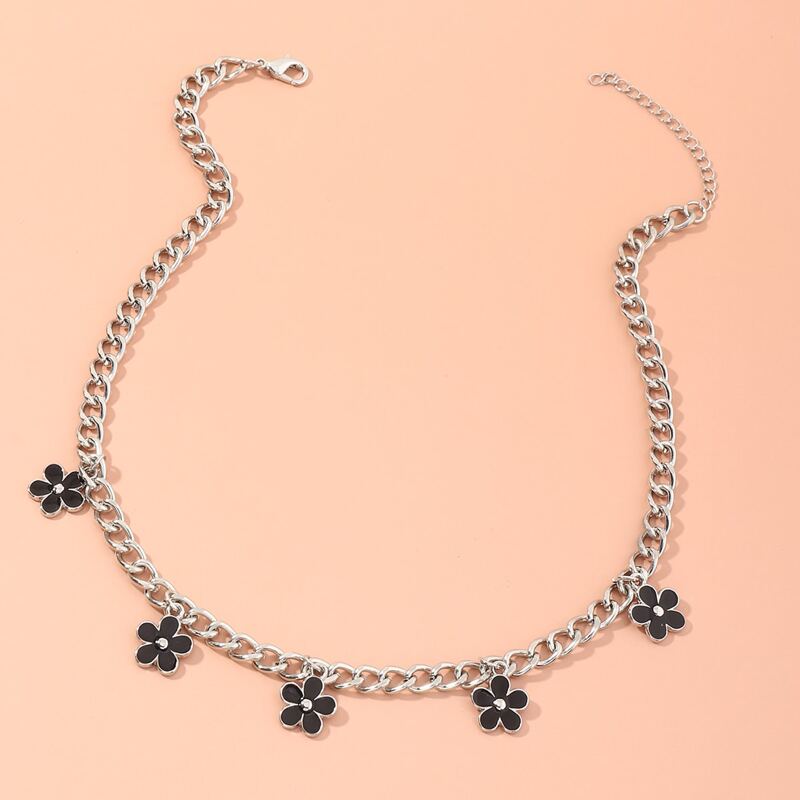

Floral Chain Necklace, Black