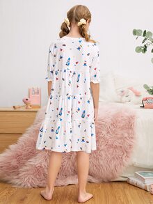 SHEIN 女孩荷葉邊袖多層次下擺卡通圖案睡衣