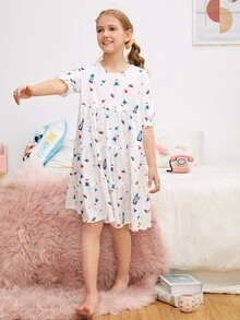 SHEIN 女孩荷葉邊袖多層次下擺卡通圖案睡衣