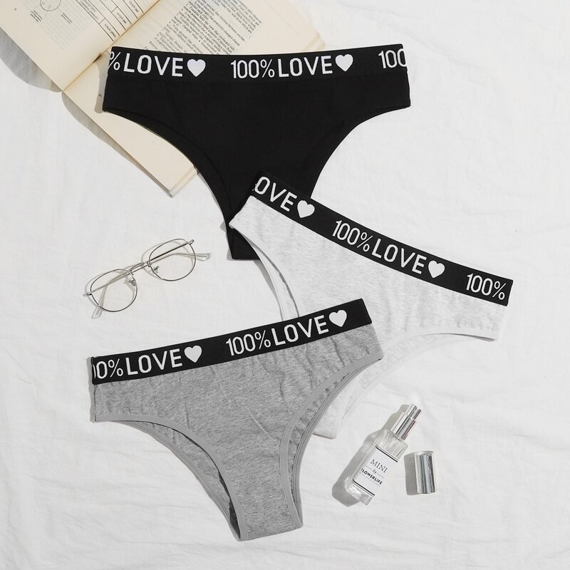 

3pack Letter Graphic Panty Set, Multicolor