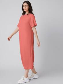Mulvari Drop Shoulder Solid Dress - Coral Pink - View 3