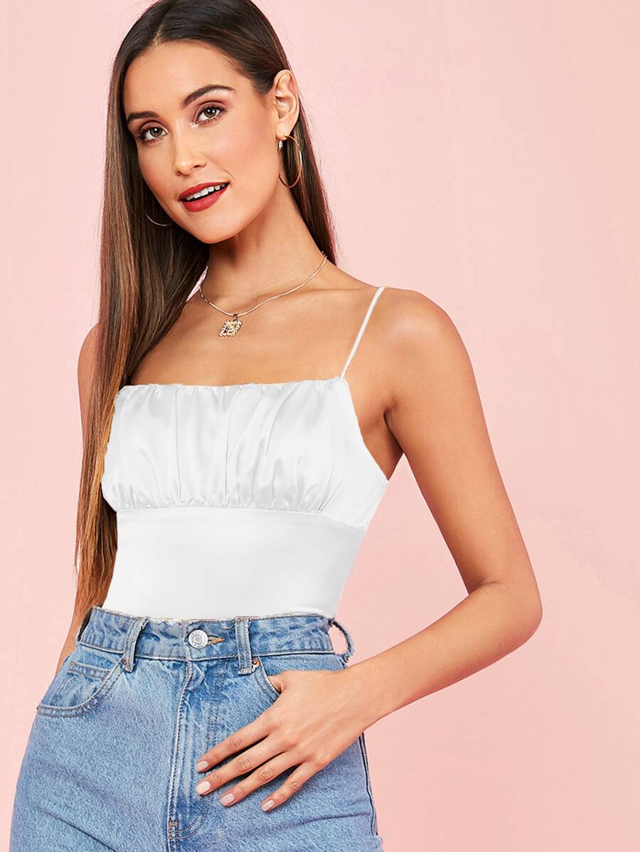 SHEIN 抽褶細節緞面吊帶上衣 - 白色 - 查看 1
