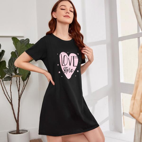 

Heart & Letter Graphic Nightdress, Black