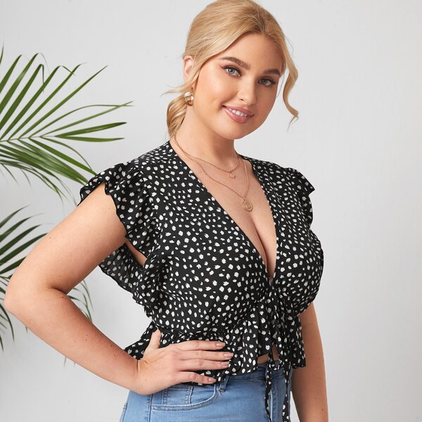 

Plus Plunging Neck Allover Print Top, Black and white