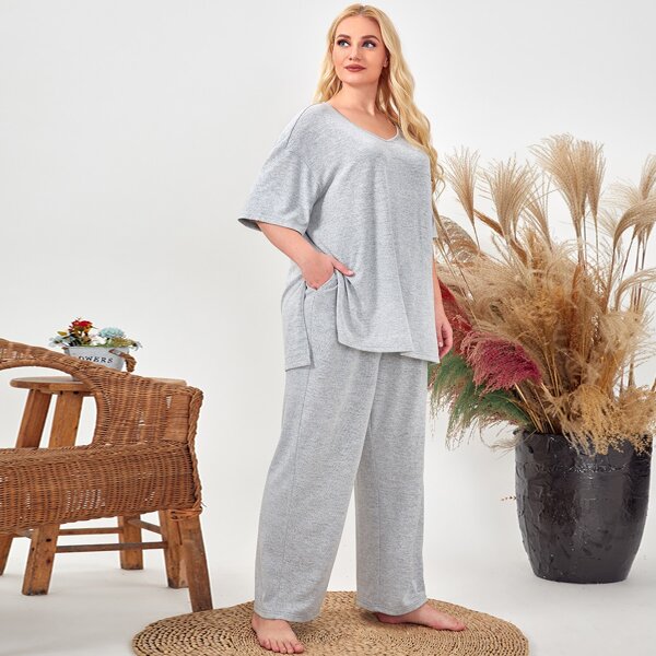 

Plus Drop Shoulder Split Hem Top & Pants PJ Set, Light grey