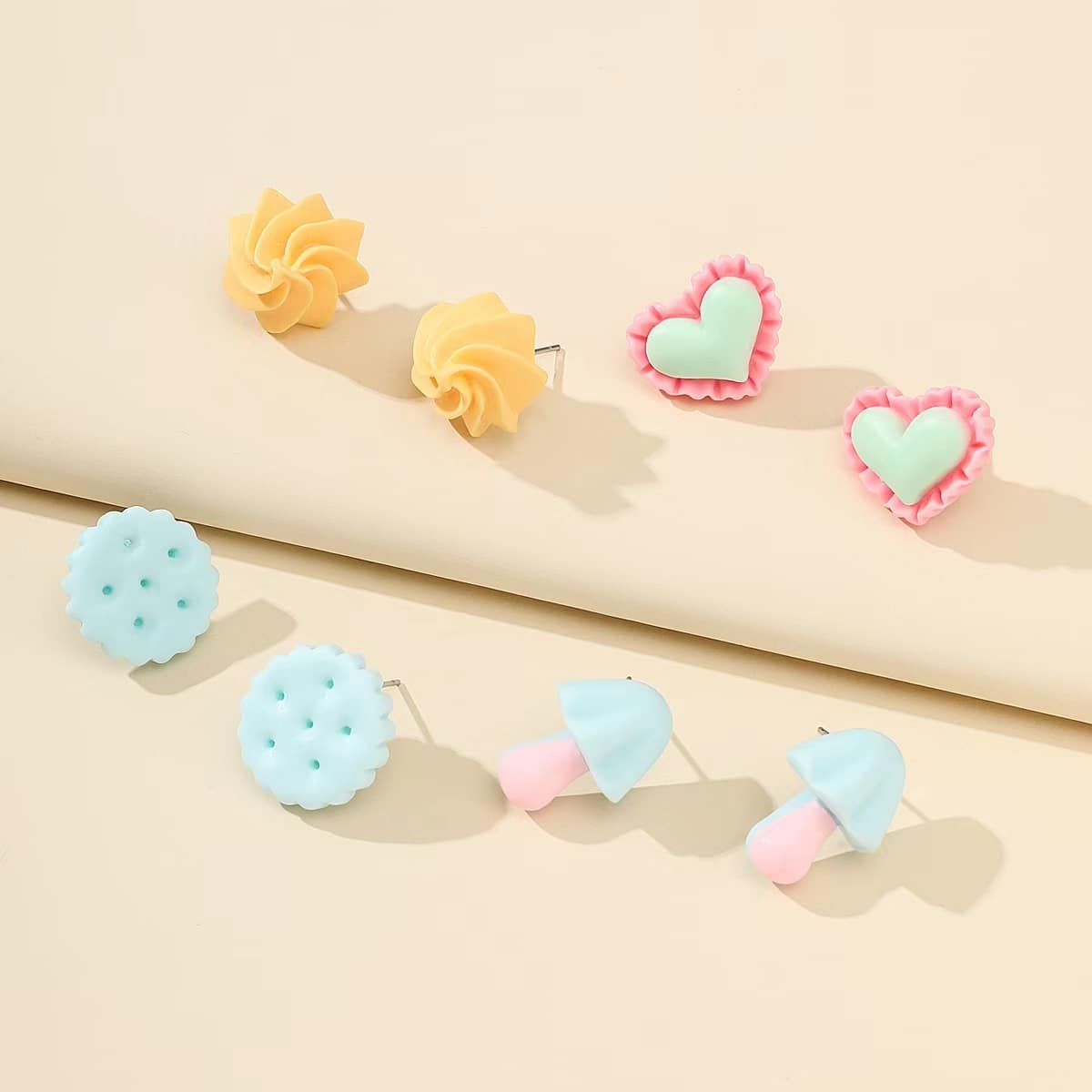 

4pairs Cartoon Stud Earrings, Multicolor