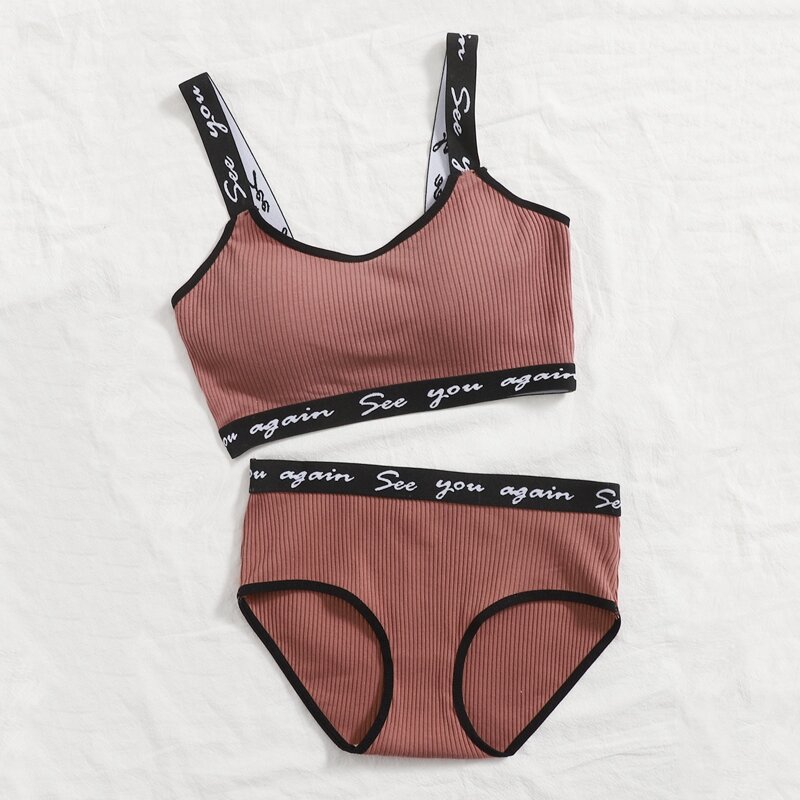 

Letter Contrast Binding Ribbed Lingerie Set, Multicolor