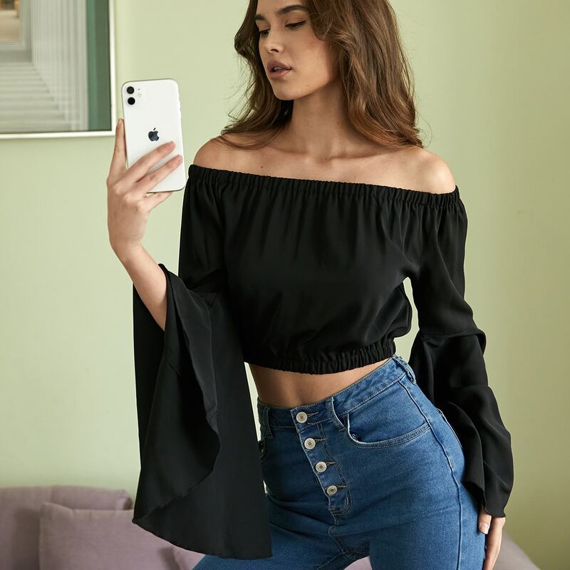 

Off Shoulder Crop Top, Black