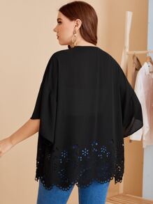 SHEIN LUNE Plus Laser Cut Scallop Hem Drop Shoulder Kimono - Black - View 2