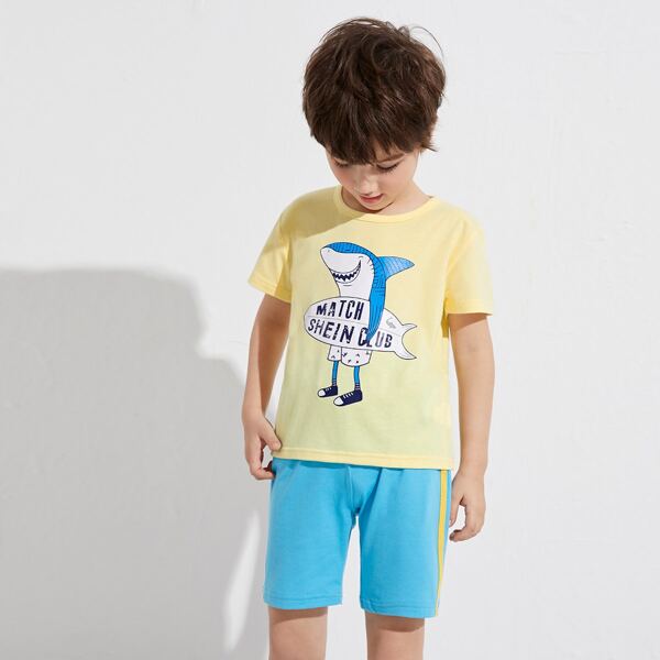 

Toddler Boys Letter Graphic Tee & Tape Side Shorts, Multicolor