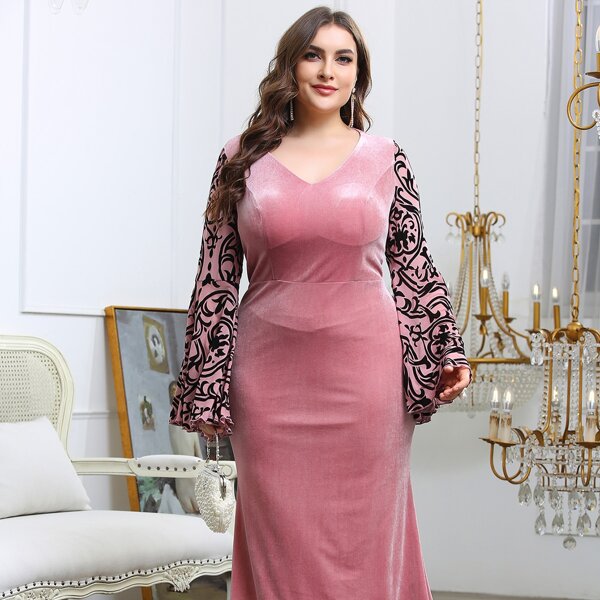 

Plus Velvet Baroque Print Bell Sleeve Prom Dress, Dusty pink