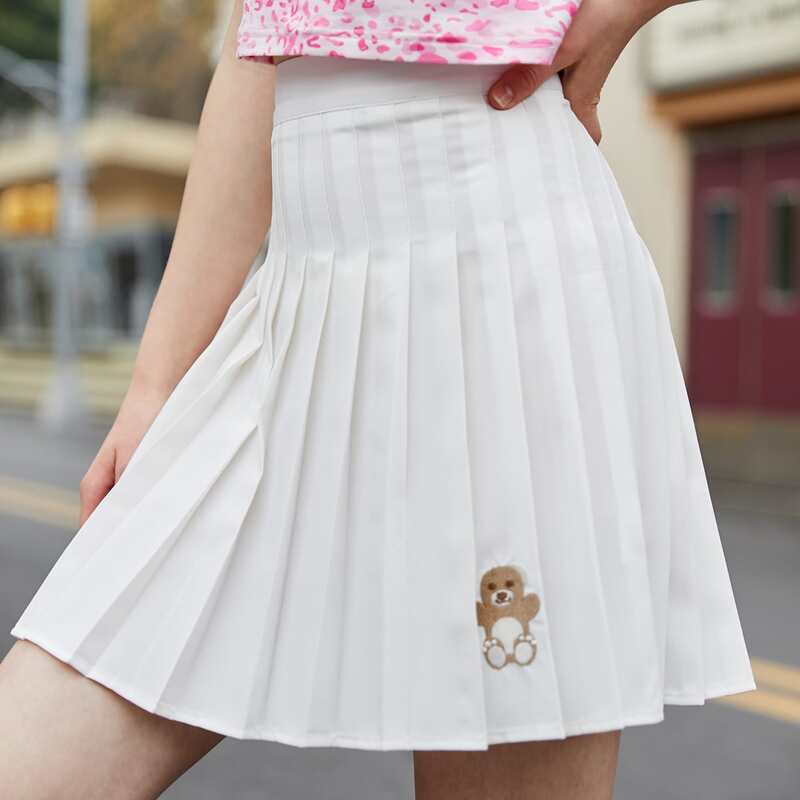 

Cartoon Bear Pleated Skirt, White