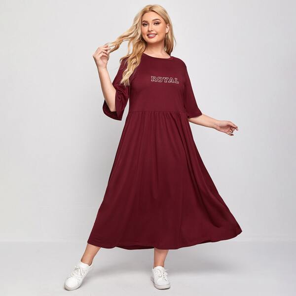 

Plus Letter Graphic Smock Dress, Burgundy