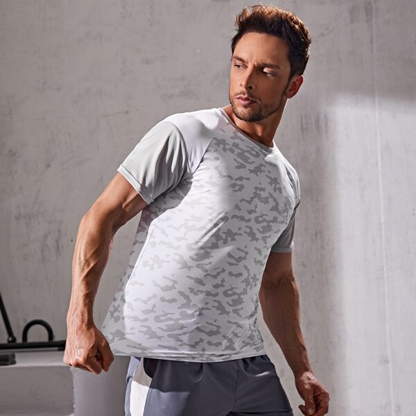 

Men Camo Print Sports Tee, Multicolor