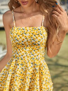 SHEIN Frenchy Floral Tie Back Ruffle Hem Romper