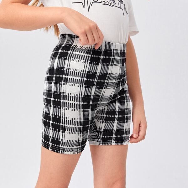 

Girls Plaid Biker Shorts, Black and white
