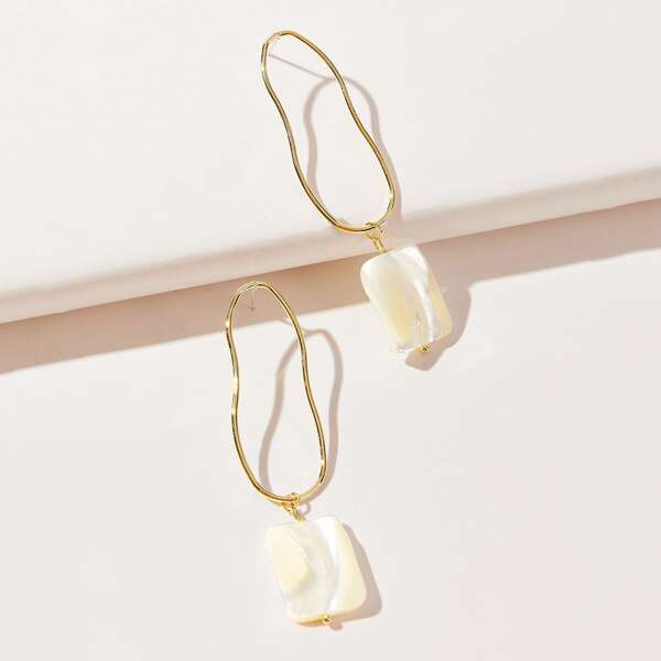 

RECTANGLE CHARM DROP EARRINGS, Gold