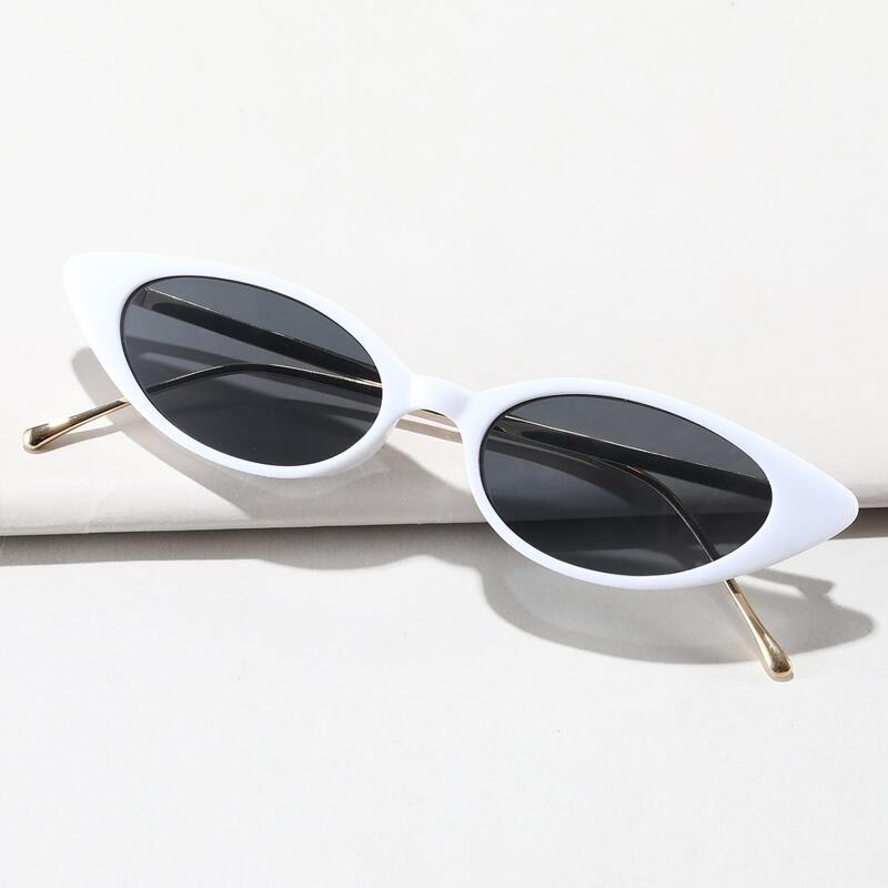 

Cat Eye Sunglasses