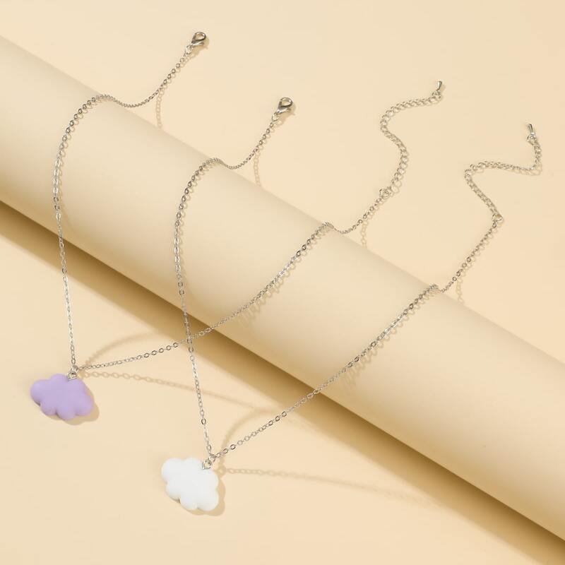 

2pcs Cloud Pendant Necklace, Multicolor