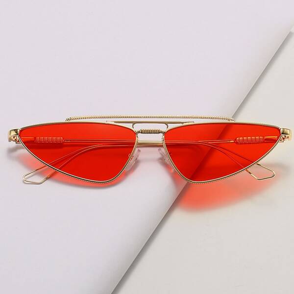 

Metal Frame Tinted Lens Sunglasses
