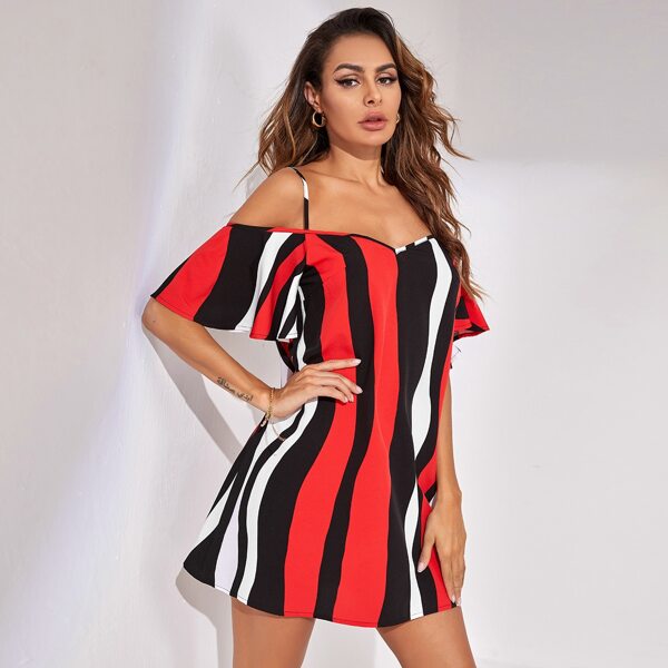 

Cold Shoulder Wave Striped Dress, Multicolor