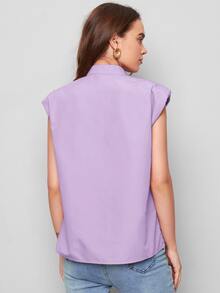 SHEIN Camisa unicolor con bolsillo con solapa de hombros con almohadilla - Lila Púrpura - Ver 2