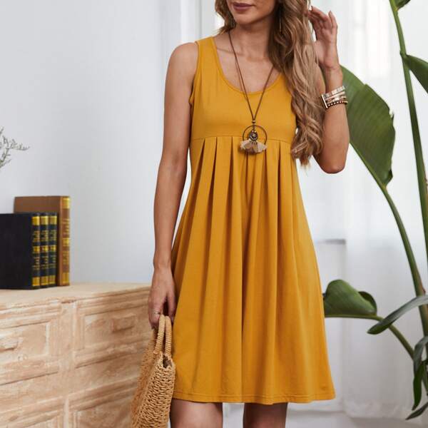 

Scoop Neck Solid Dress, Mustard yellow