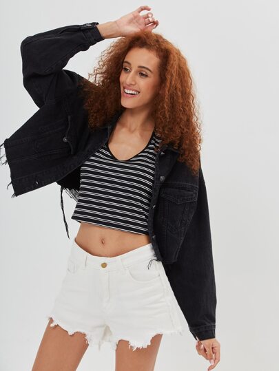 Cazadora mezclilla corta rota de hombros caídos