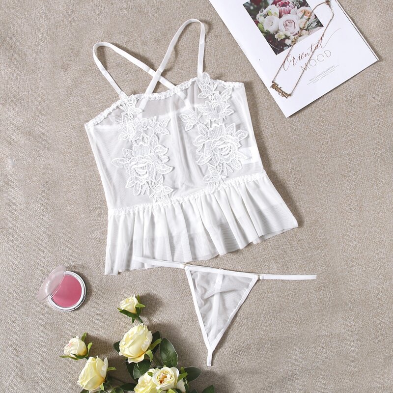 

Appliques Mesh Ruffle Hem Lingerie Set, White