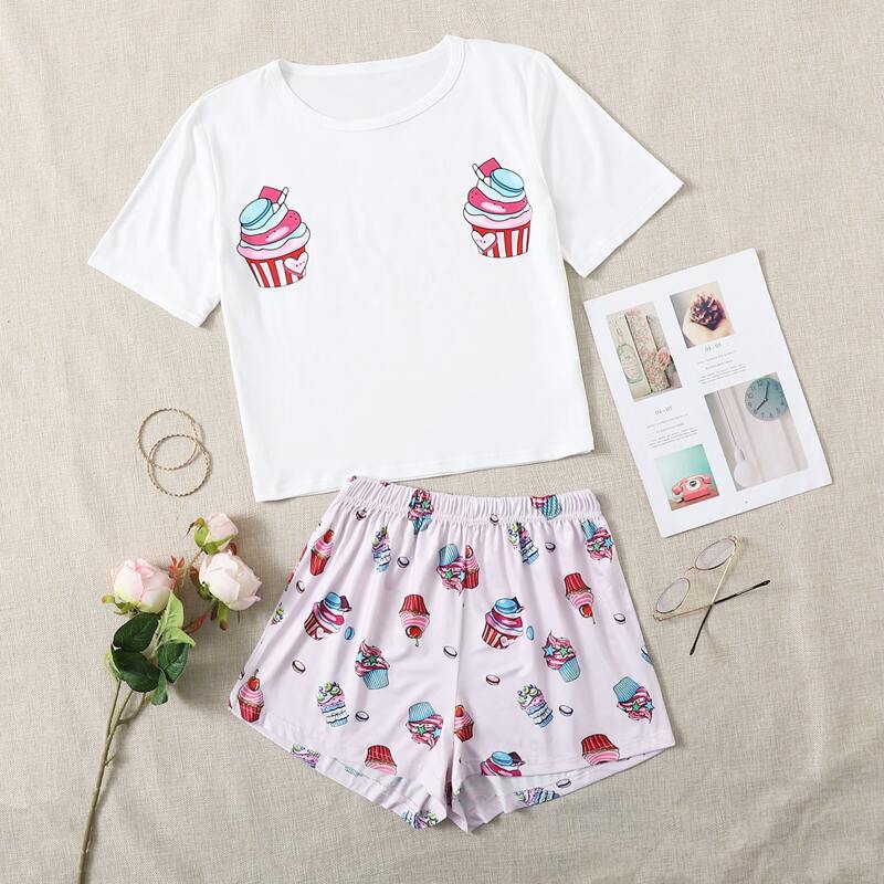 

Cartoon Graphic Tee & Shorts PJ Set, Multicolor