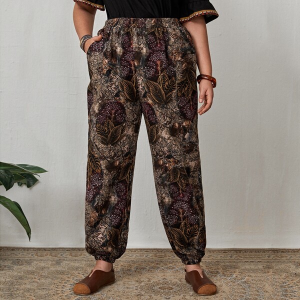 

Plus Leaf Print Slant Pocket Pants, Multicolor