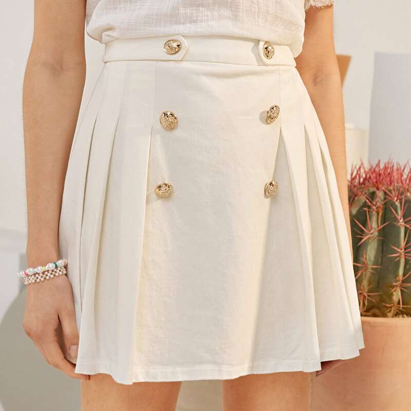 

Double Button Pleated Skirt, White