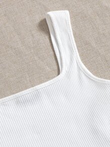 Soleia 生菜邊背心上衣和開衩下擺小雛菊花卉半身裙套裝