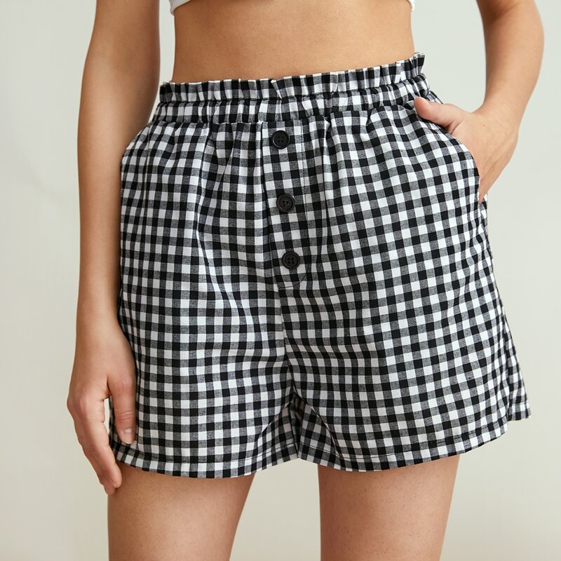 

Gingham Button Front Shorts, Black and white