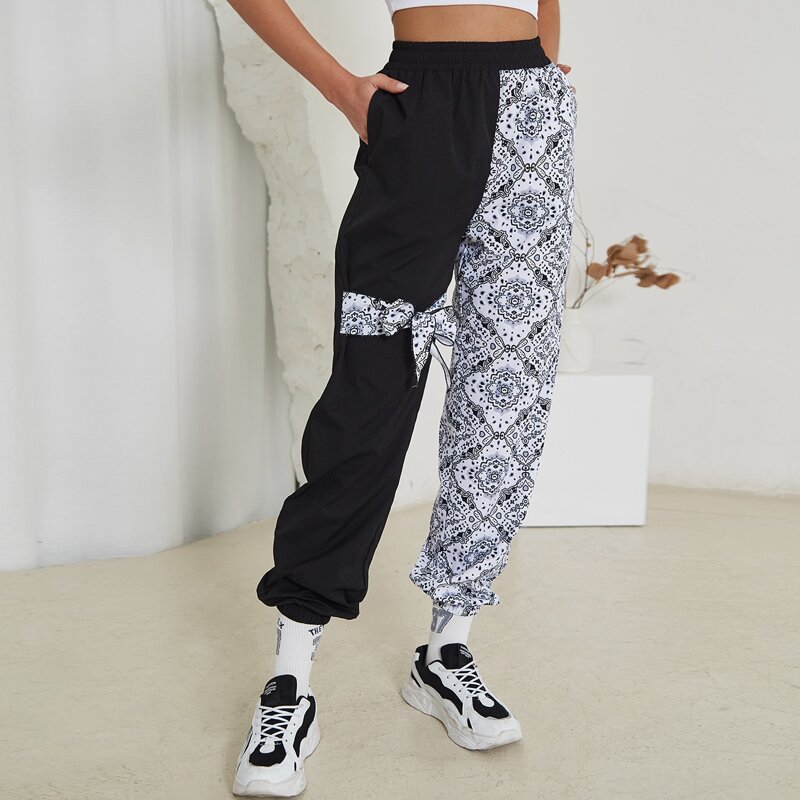 

Scarf Print Bow Detail Pants, Black and white